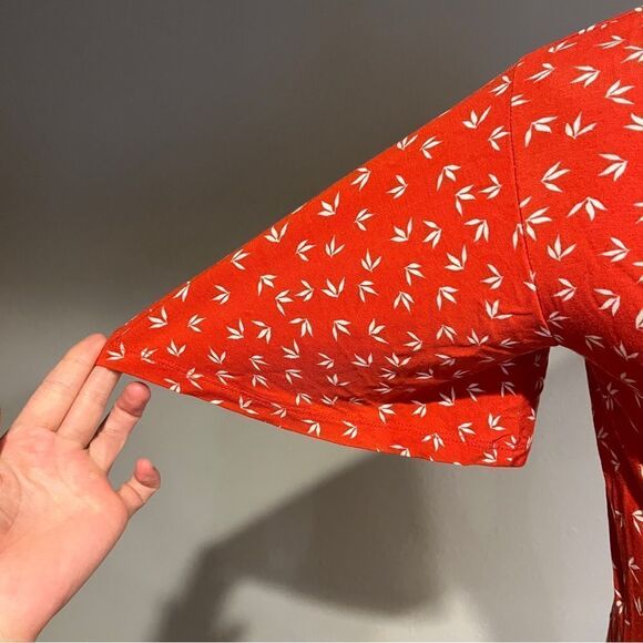 Red leaf fake Wrap short sleeve Dress size medium - Picture 4 of 12